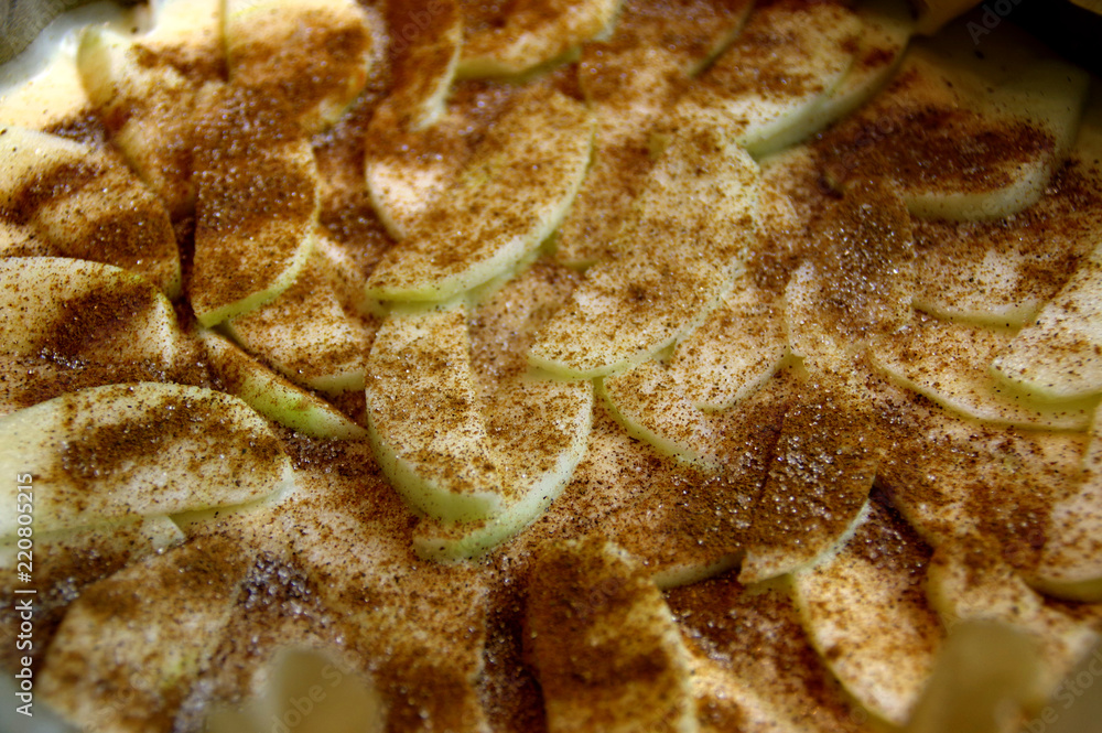 Raw apple cake with cinnamon