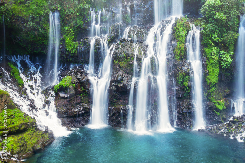 Fototapeta premium niebiański wodospad