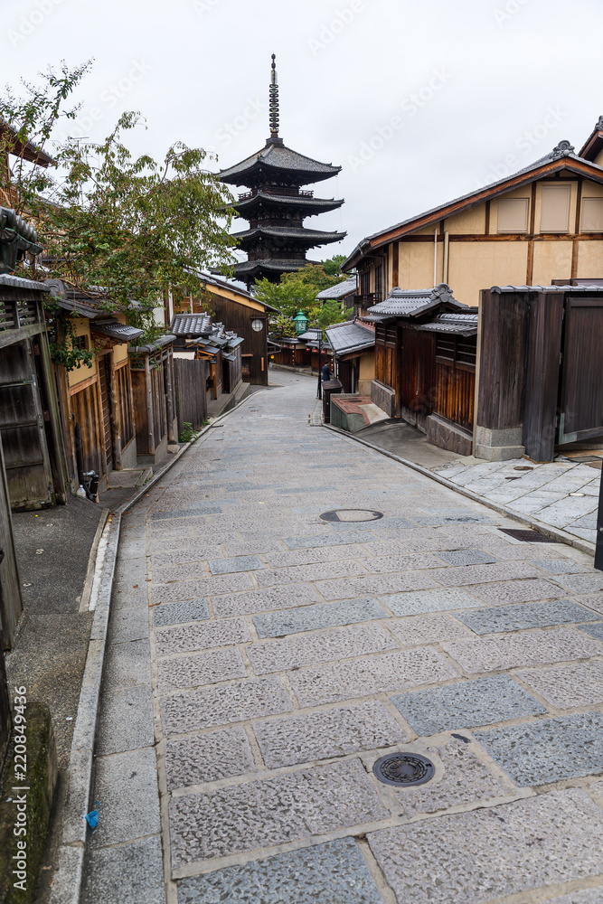 Traditional Japanese street, Yasaka Pagoda in Kyoto city Traditional Japanese street, Yasaka Pagoda in Kyoto city