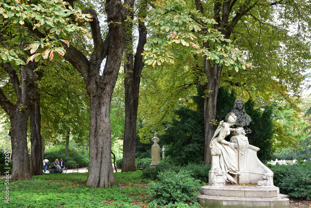 Fototapeta premium Jardin du Luxembourg à Paris, France