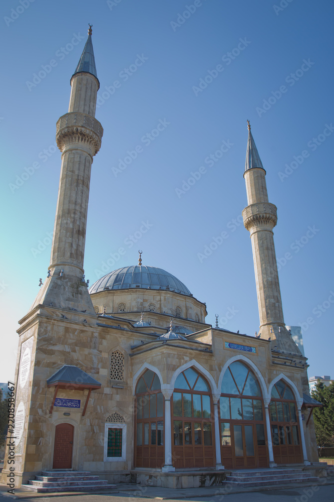 BAKU, AZERBAIJAN : The Mosque of the Martyrs Sehidler Mescidi Mosque ...