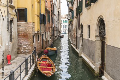 one of the great Venice canals © chukas