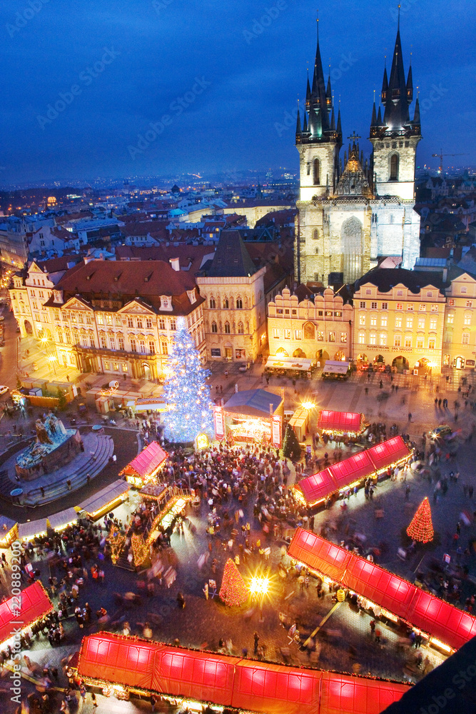 Prague Christmas market on Old Town Square with gothic Tyne cathedral, Old town, Prague (UNESCO), Czech republic
