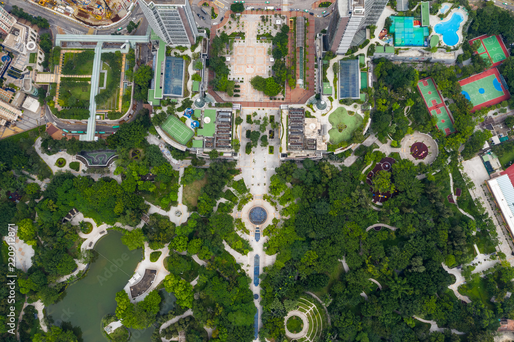 Fototapeta premium Top view of urban city park