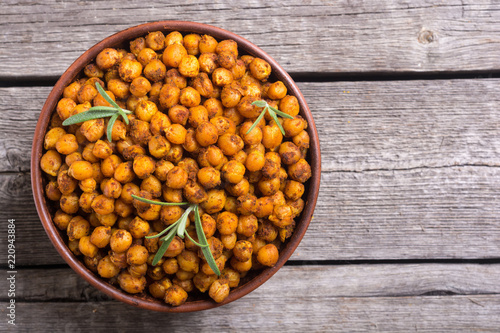 Roasted chickpeas with rosemary