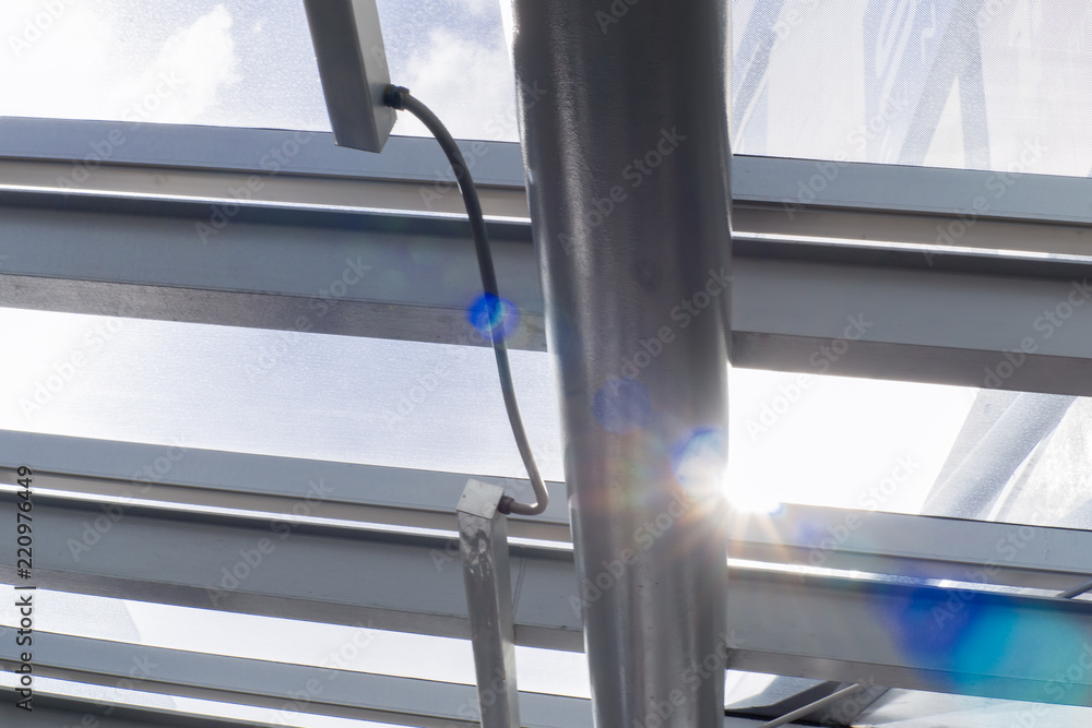 Fototapeta premium glass building with steel beam