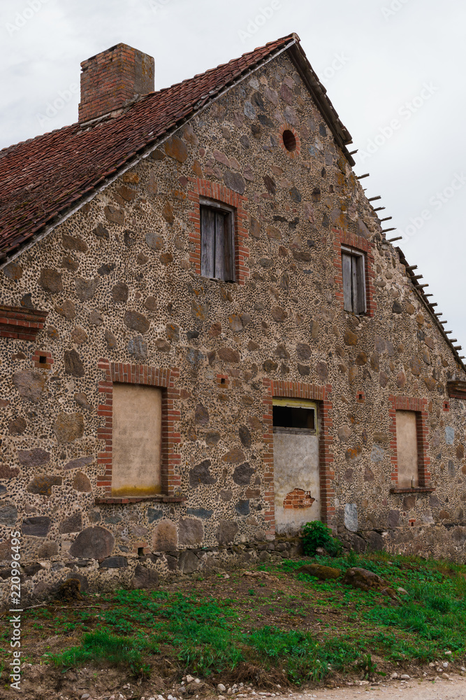 The ancient buildings of the early twentieth century that have survived to this day. Old stone houses The ancient buildings of the early twentieth century that have survived to this day. Old stone houses