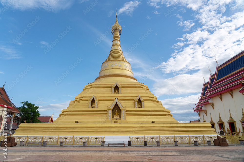 View of Wat Phra Borommathat Jadeeyaram in Kamphang Phet Thailand