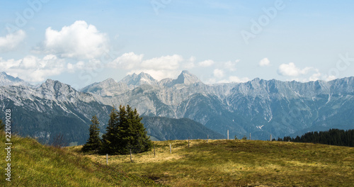 Pinzgau in Österreich © Pixi