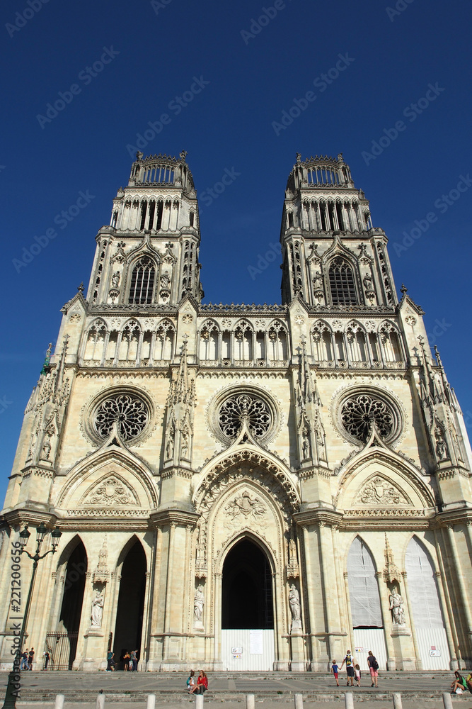 Fototapeta premium Orléans: Kathedrale Sainte-Croix