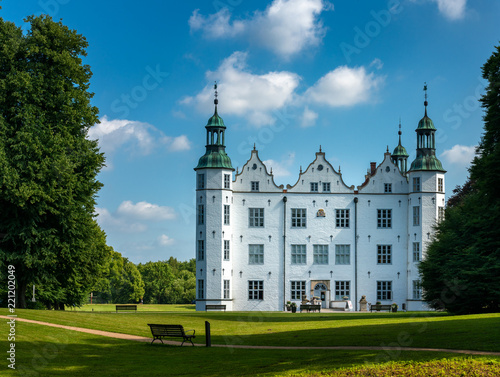 Schloss Ahrensburg photo