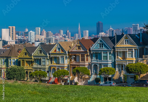 San Francisco cityscape with the Painted Ladies Victorian houses