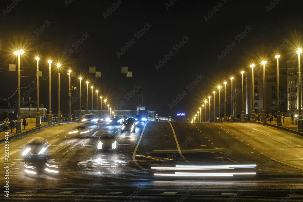 Fototapeta premium Moscow, Russia - September, 6, 2018: night traffic in Moscow, Russia