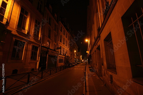 Night Street Paris