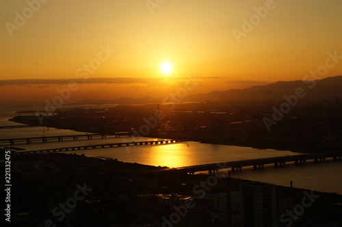 Wallpaper Mural Sonnenuntergang in Osaka vom Umeda Sky Building aus Torontodigital.ca