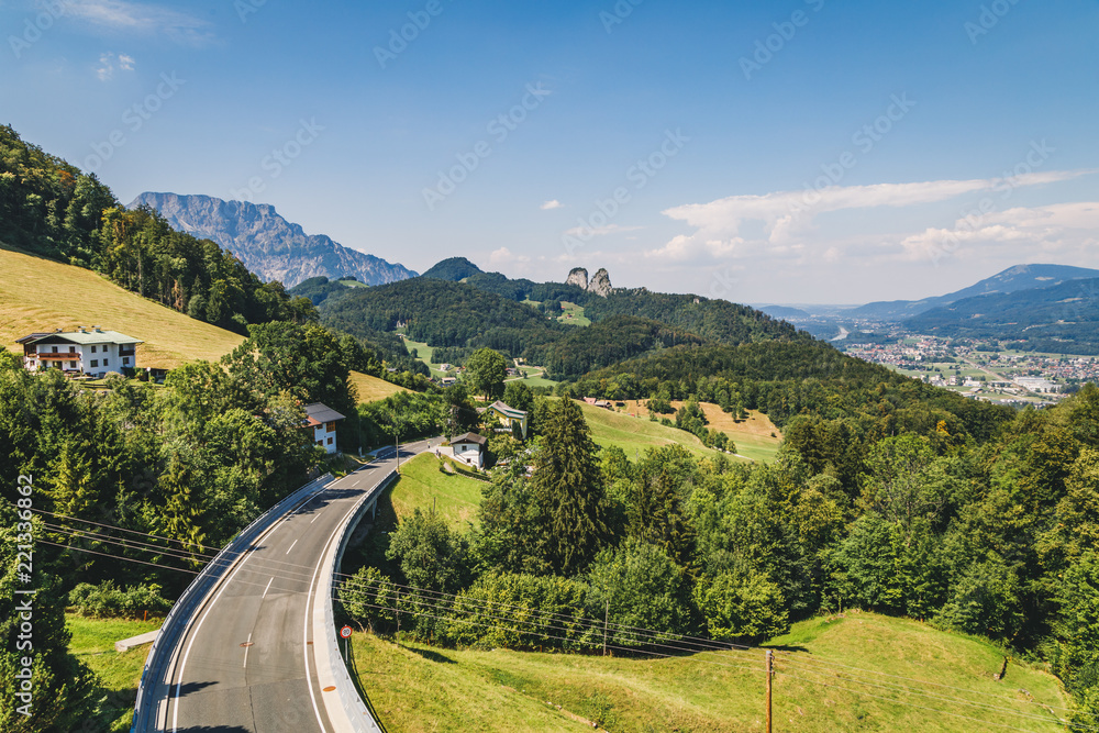 Obraz premium Idyllic mountain scenery in Hallein, Salzburg