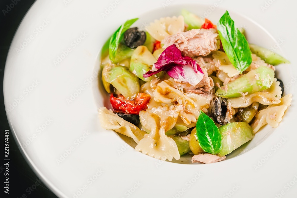 Pasta Stills: Spaghetti Vegetarian Pasta Stills: Spaghetti Vegetarian