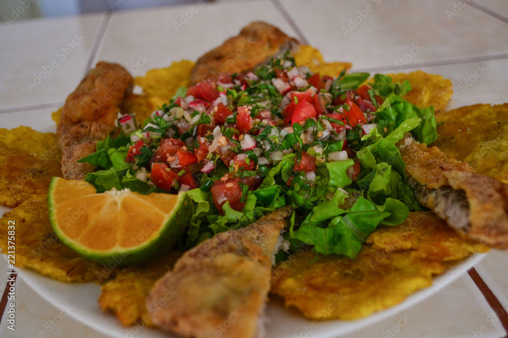 salad with fried fish