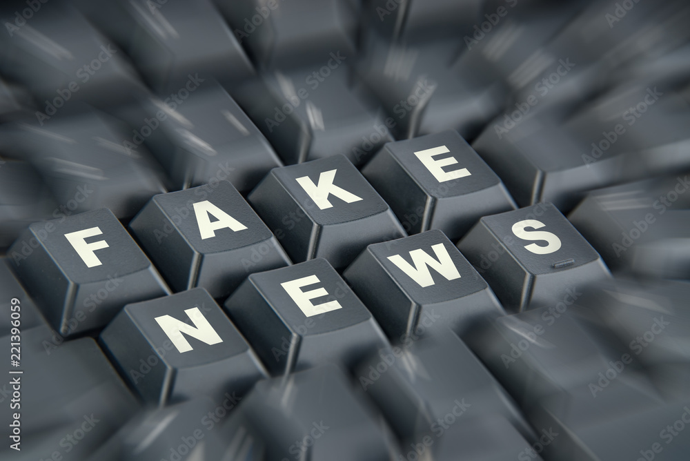 Schriftzug FAKE NEWS auf Tastatur als Konzept für Falschmeldungen - obrazy, fototapety, plakaty 