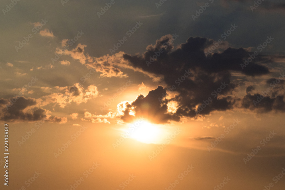 Fototapeta premium Beautiful summer sunset 
