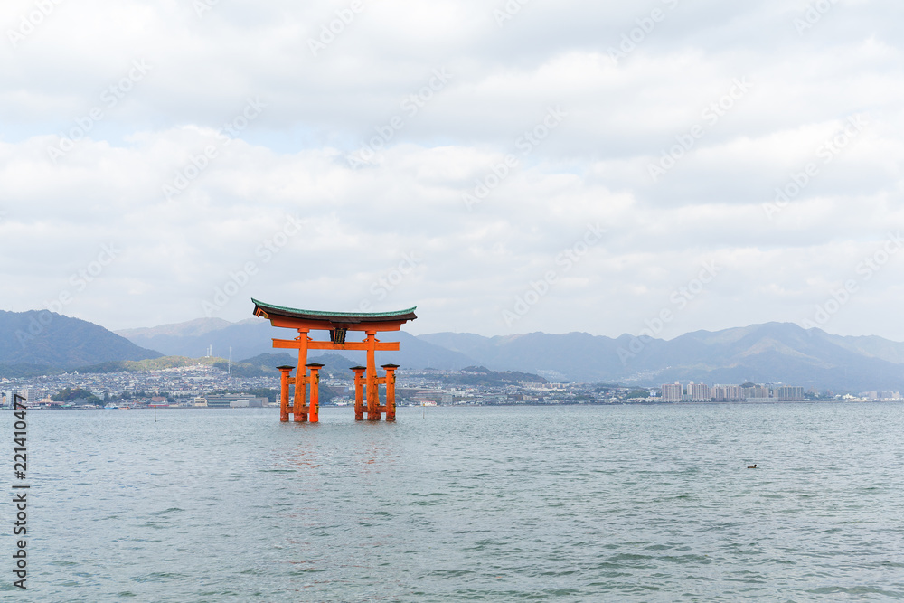 Floating torii gate in Itsukushima Floating torii gate in Itsukushima