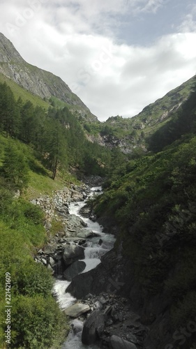 Wildbach in den Zillertaler Alpen
