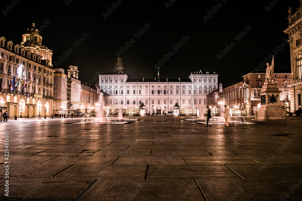 piazza castello - torino