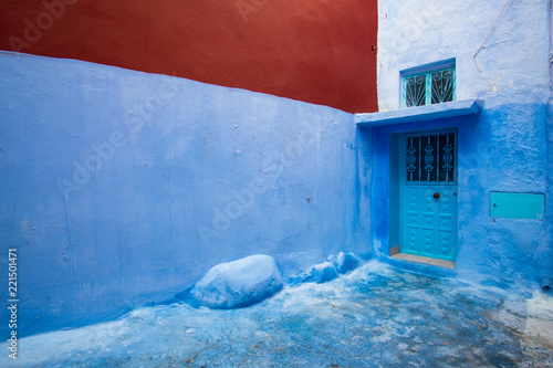 Street in Chefchaouen, the Blue city, in Morocco © Marko Rupena