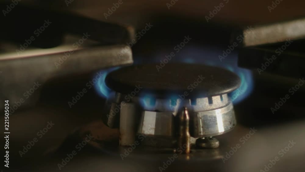Gas stove working then turning it off Gas stove working then turning it off
