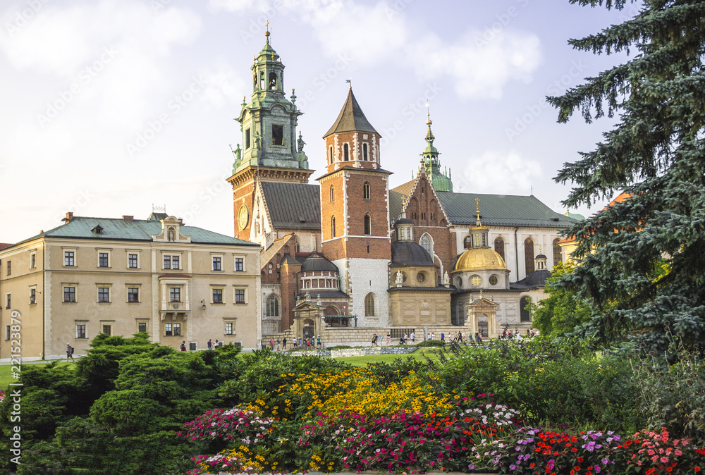 Royal Archcathedral Basilica of Saints Stanislaus and Wenceslaus, Wawel Hill