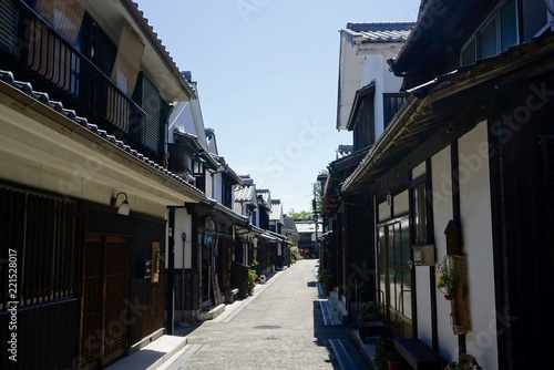 Fototapeta Naklejka Na Ścianę i Meble -  view of an old town of osaki- shimoshima, japan