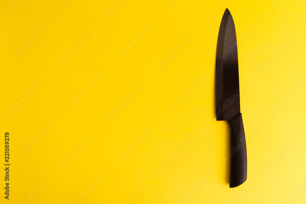 black ceramic kitchen knife