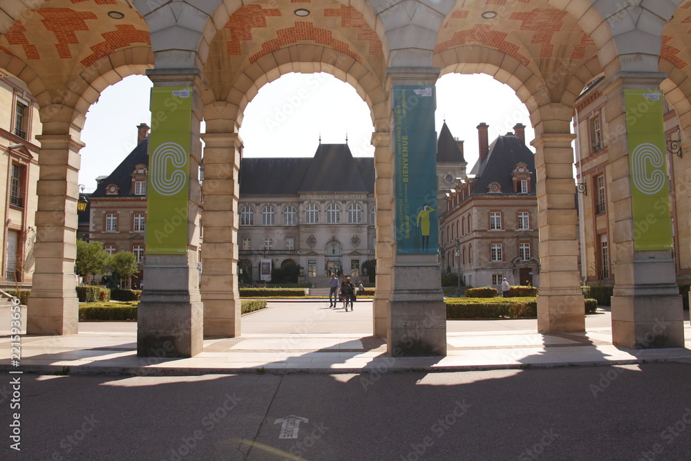 Entrée de la cité universitaire à Paris