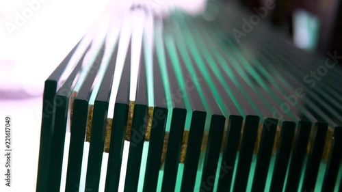 Sheets of Factory manufacturing tempered clear float glass panels cut to size