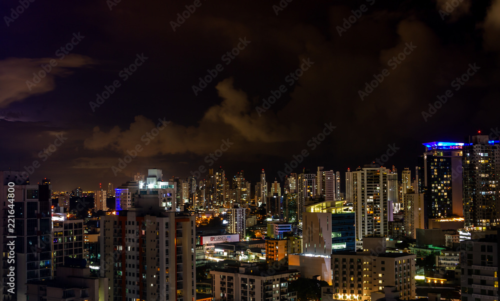 Panamá nocturna