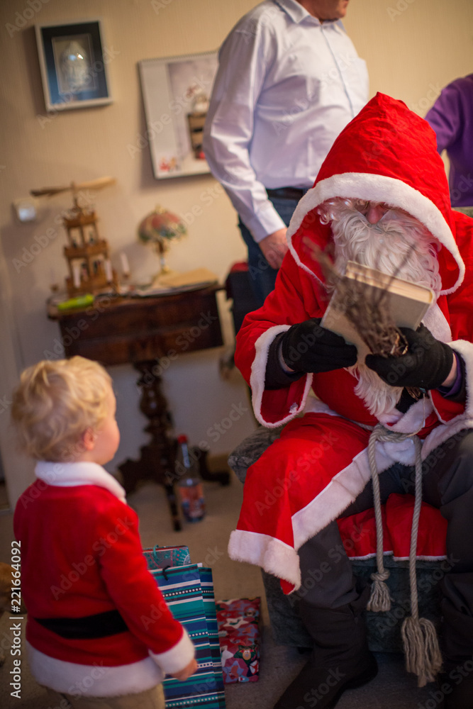 Fototapeta premium aufgeregt