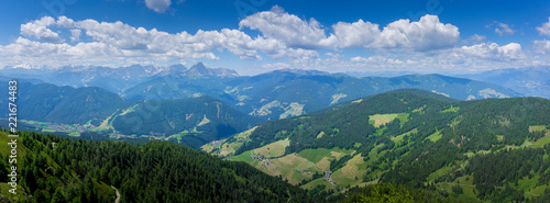 Kronplatz 2018-16 Panorama mit Blick vom Kronplatz auf die Dolomiten nach Süd Westen.