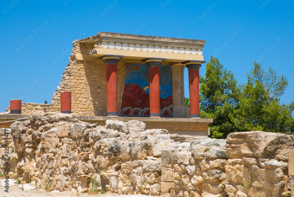 Greece, Crete, Heraklion. Knossos ruins, ceremonial and political ...