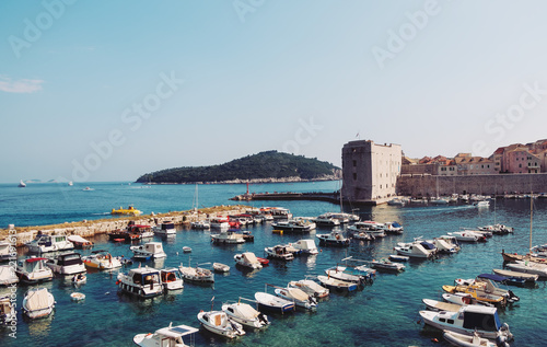 Fototapeta Naklejka Na Ścianę i Meble -  panoramic view of port of Dubrovnik
