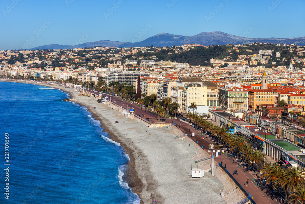 Fototapeta premium Beach and the Sea in City of Nice in France