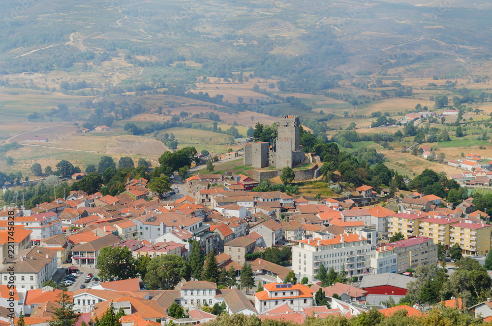 Castillo y villa de Montalegre , Tras-os-Montes. Distrito de Vila Real. Portugal