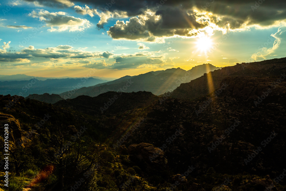 Fototapeta premium The Setting Sun