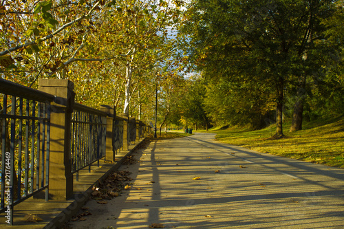 Walk Along Chattahoochee River Through Hidtoric Riverside Park
