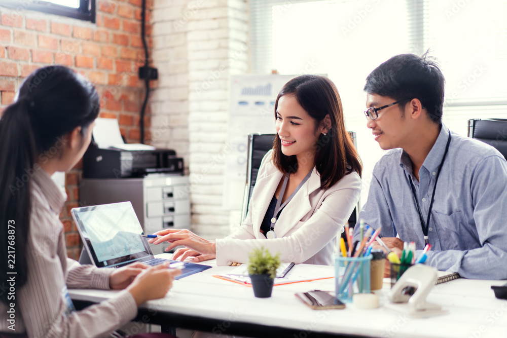 business woman coach explaining defocused group of people