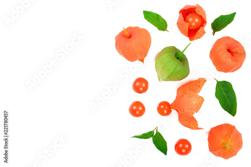 Fototapeta Naklejka Na Ścianę i Meble -  physalis with leaves isolated on white background with copy space for your text. Top view. Flat lay pattern