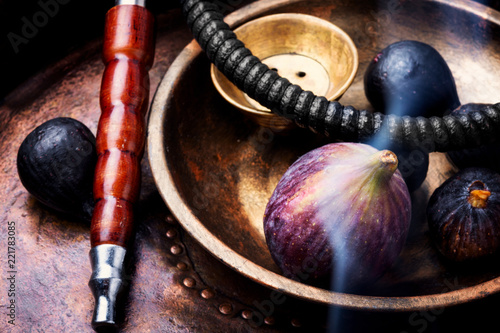 Oriental shisha with figs