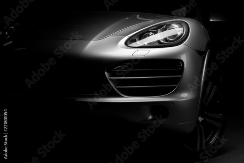 Car detailing series: Clean headlights of gray SUV © bhakpong