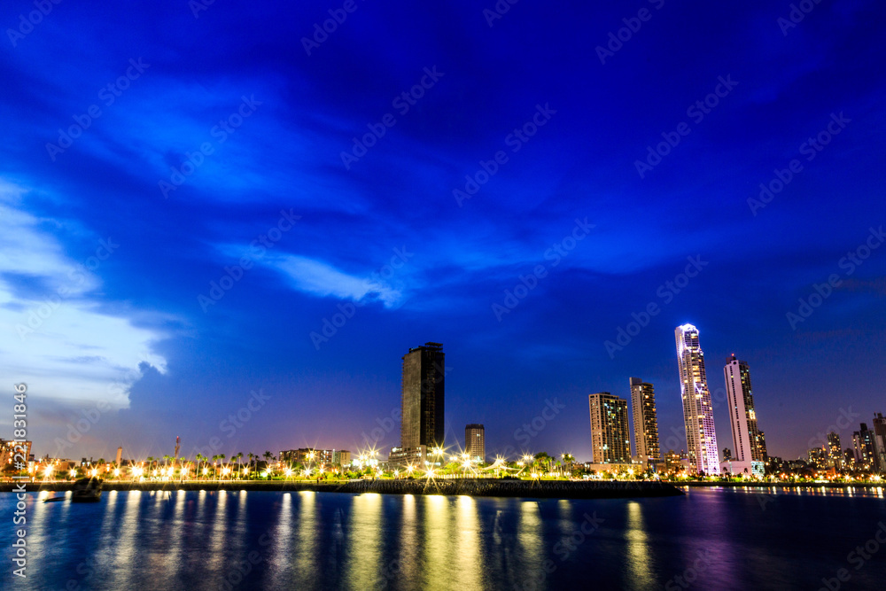 Ville Capitale Panama City Amérique centrale Buildings Bâtiments Nuit
