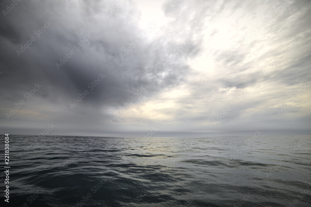 Obraz premium Ocean and sky