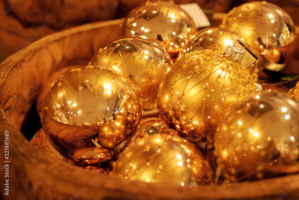 Christmas decoration ball : Gold Color of Christmas balls in wooden bowl. Decoration for Christmas and New Year Holiday party.